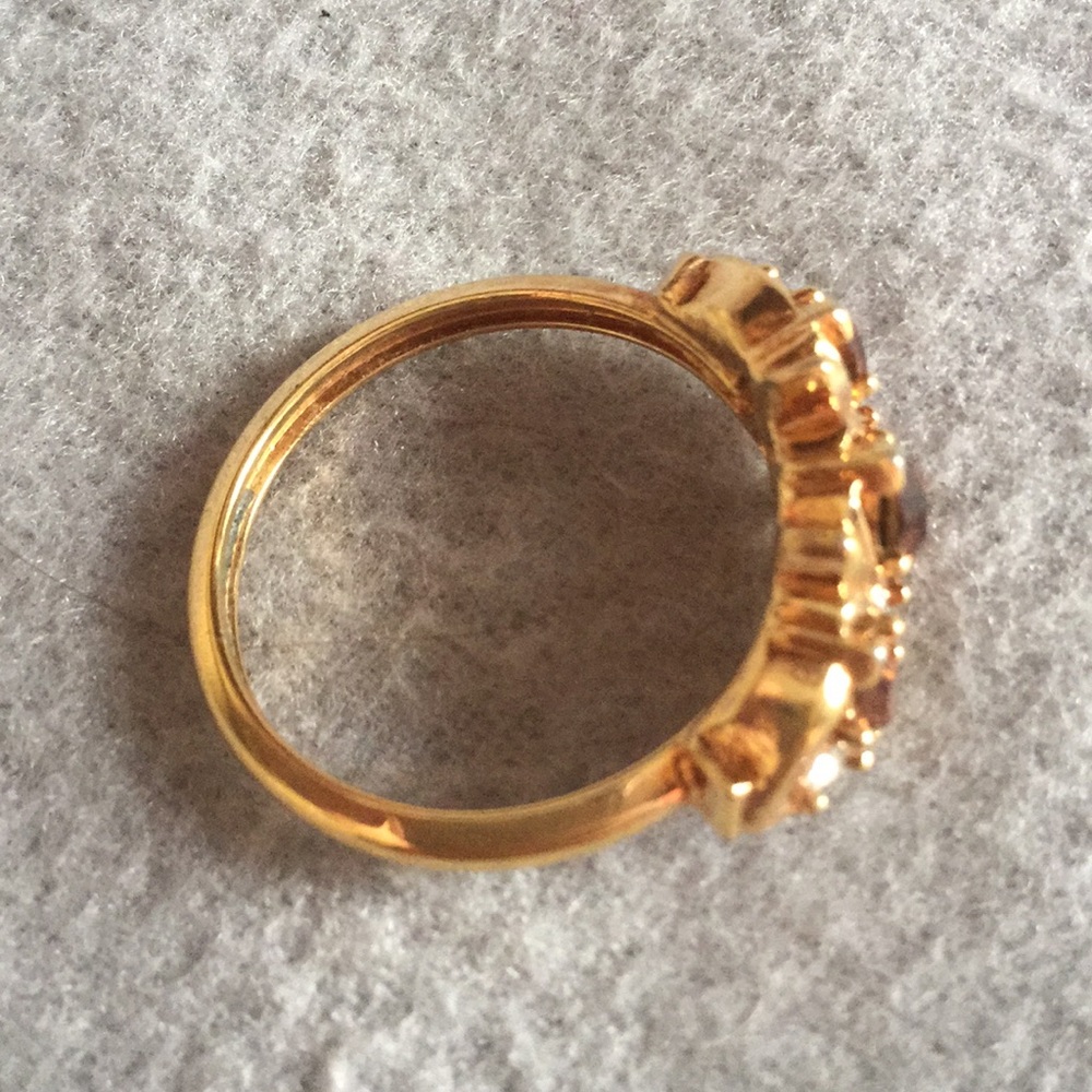 Ring - Picture 2 of 2
